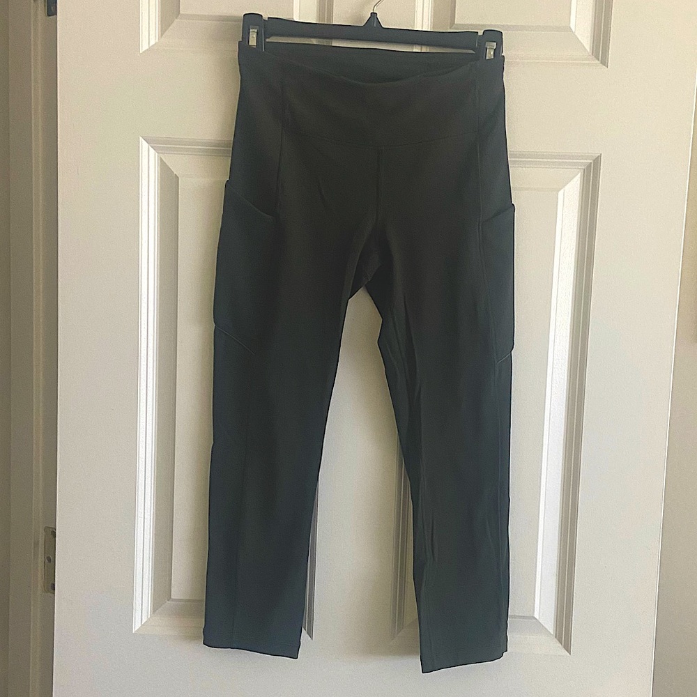 Lululemon Speed Up Crop 21’’